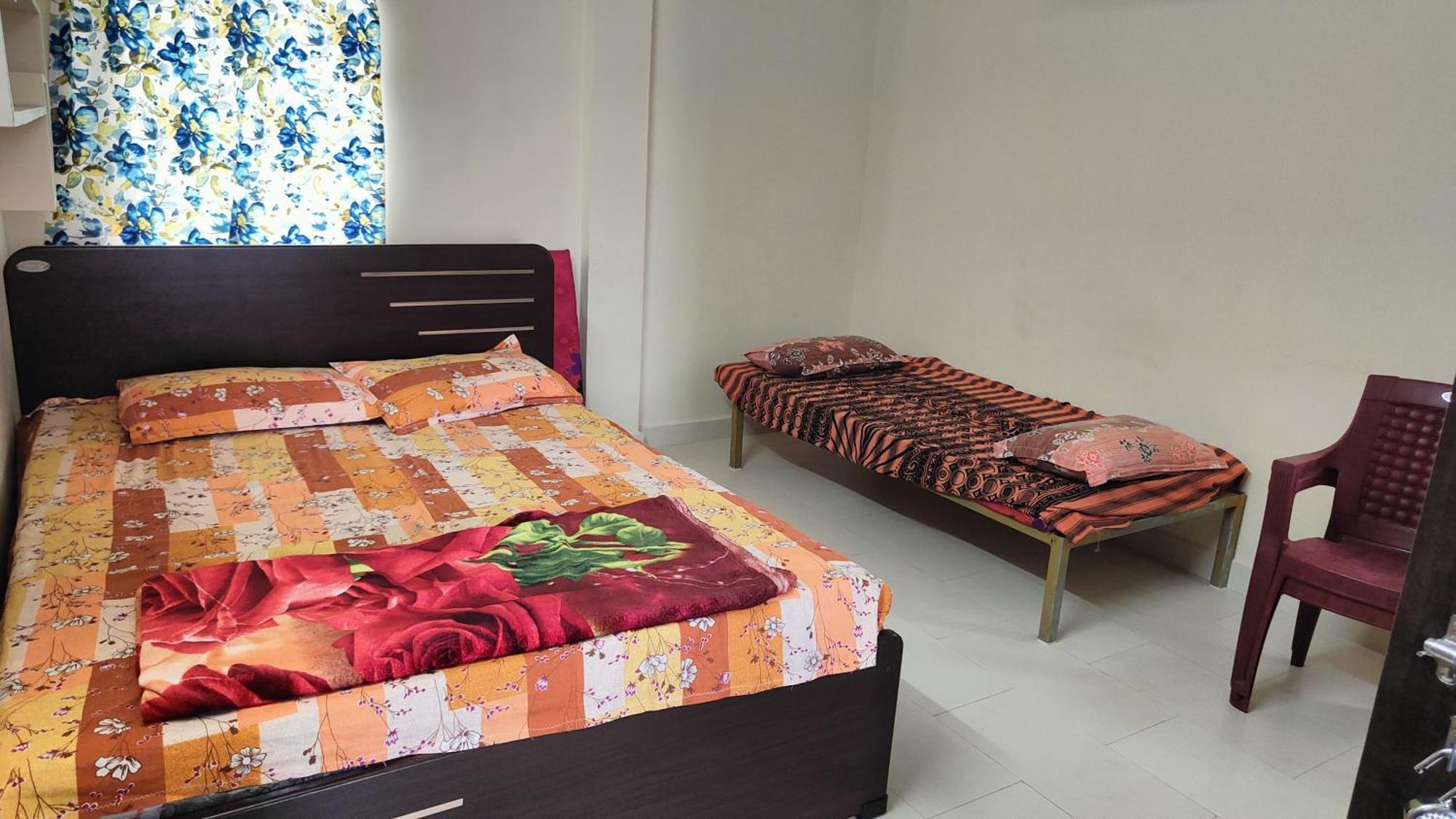 Guru Datta Residency Pithapuram Exterior photo